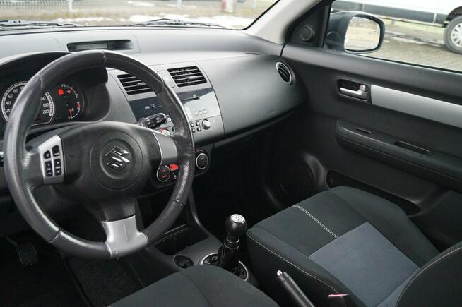 Suzuki Swift SPORT NAVI KLIMATRONIC 1,3 92 KM Z NIEMIEC DOINWESTOWANY SPRAWNY