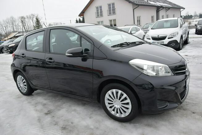 Toyota Yaris 1.3B Navi/ Kamera/ 107 TYS KM/ 2 KPL KÓŁ/ Sprowadzony/ Opłacony
