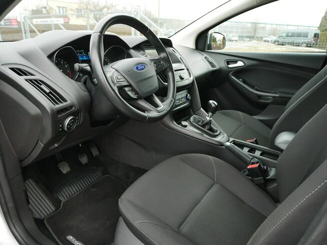 Ford Focus 1.0 125KM Kombi -Hak -Nowy rozrząd -Pak zima -Kamera -Navi -GWARANCJA