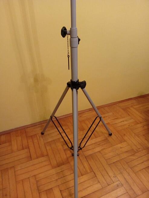 Statywy oświetleniowe