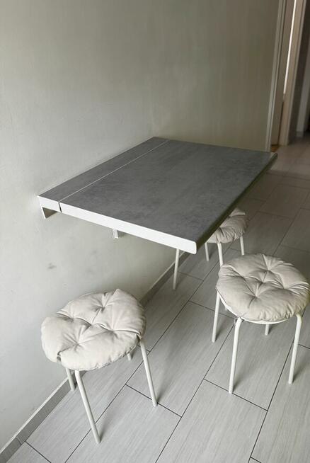 Wynajmę pokój w mieszkaniu trzyosobowym od połowy marca