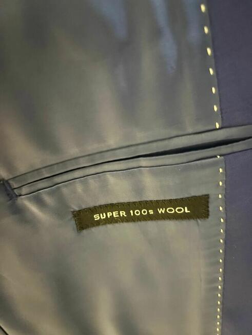 Garnitur DKNY 36s/eu46