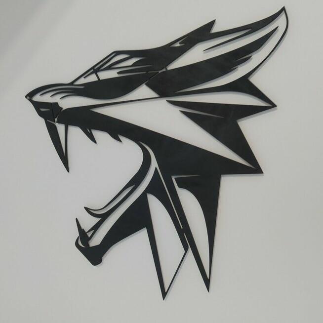 Kolekcja filmów, gier, muzyki i komiksów dla kolekcjonerów