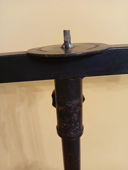 Statywy oświetleniowe