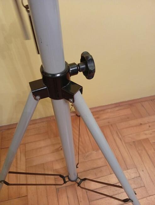 Statywy oświetleniowe