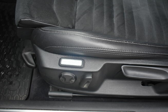 Volkswagen Passat B8 salon PL niski przebieg