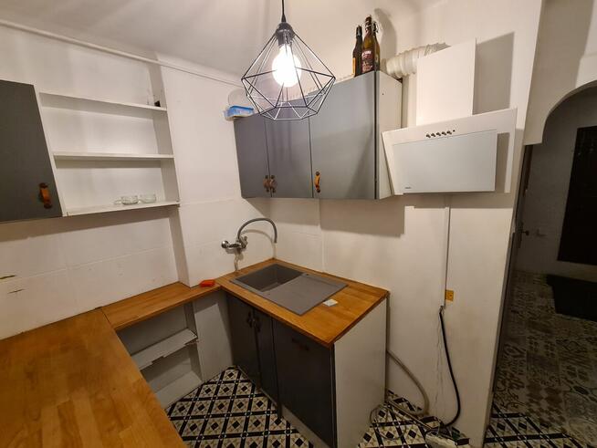 Sprzedam 2-pokojowe mieszkanie przy ul. Wojska Polskiego 3