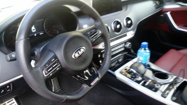 Sprzedam KIA STINGER GT2