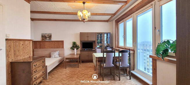 Kawalerka 31m, balkon, winda. RETKINIA