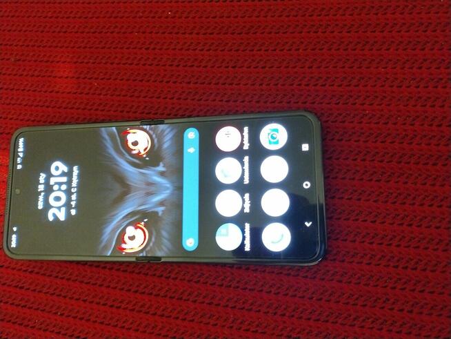 Telefon rozkładany Motorola Razr 60 . Idealny !!!