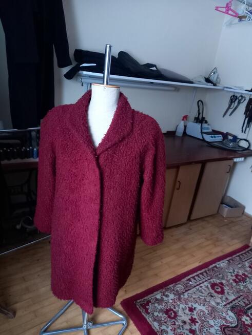 Sprzedam nowe futro z tkaniny sztucznej