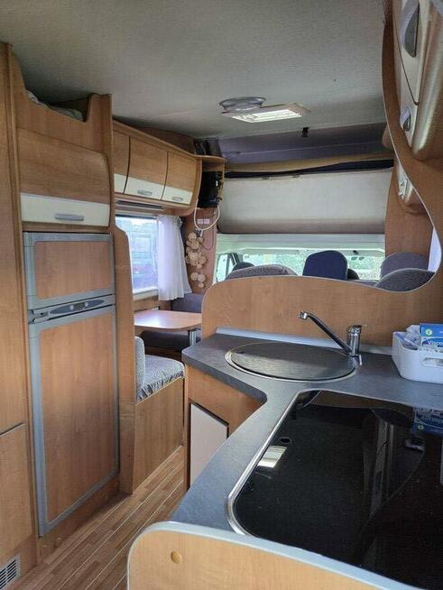 Sprzedam lub zamienię na kampera możliwa dopłatą 128 000