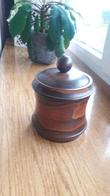 Szatułka drewno egzotyczne kuferek na biżuterię