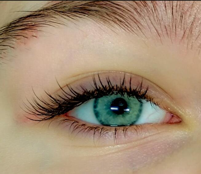 Przedłużanie rzęs 2d-6d 80 zł