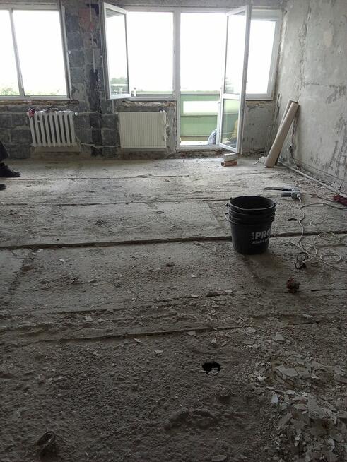 Szukamy pracy dorywczej fizycznej dla dwóch osób na jeden lu