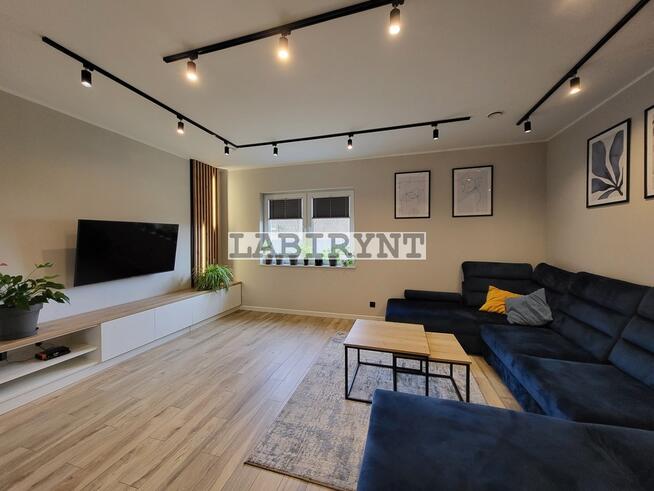 Luksusowy, 5 pokoi, 207m2, 2024 rok, działka 935m2