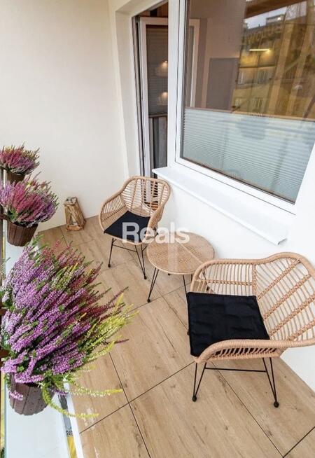 Wysoki standard nowe 3-pok Metro Kabaty z meblami