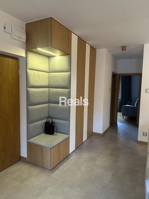 Wysoki standard nowe 3-pok Metro Kabaty z meblami