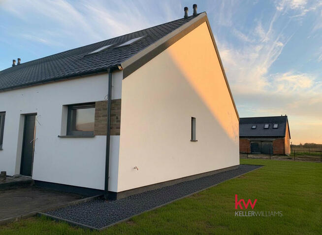 Dom Trzek gm. Kostrzyn, Śliwkowa