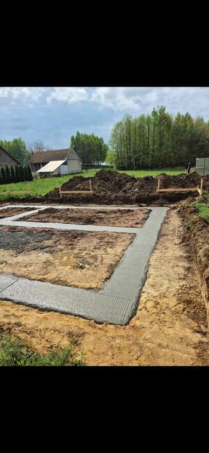 Działka budowlana z mediami + rozpoczęta budowa