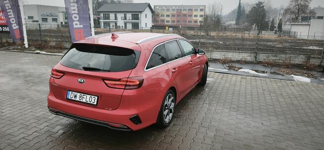 Kia Ceed 1.4 T-GDI w wersji L Business Line