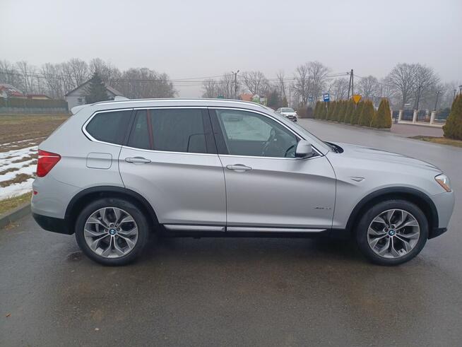BMW X3 i28