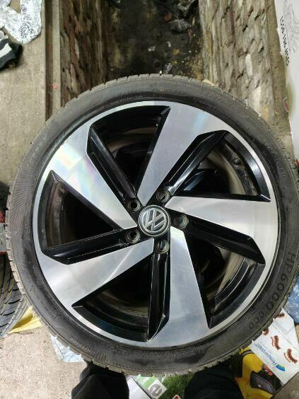 Komplet kół letnich oryginalne VW Golf VII GTI R18