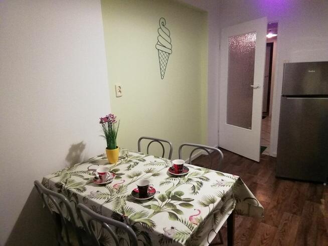 Dwustronne 3 pokojowe, oddzielna kuchnia z oknem