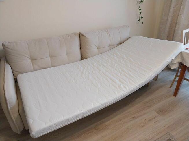 Materac na łóżko jednoosobowe