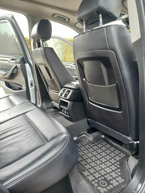 BMW X3 i28