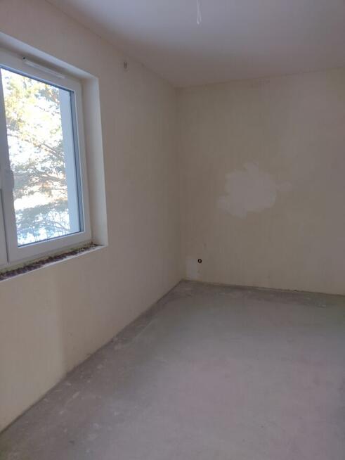 Dom w zabudowie szeregowej w Bieniewicach