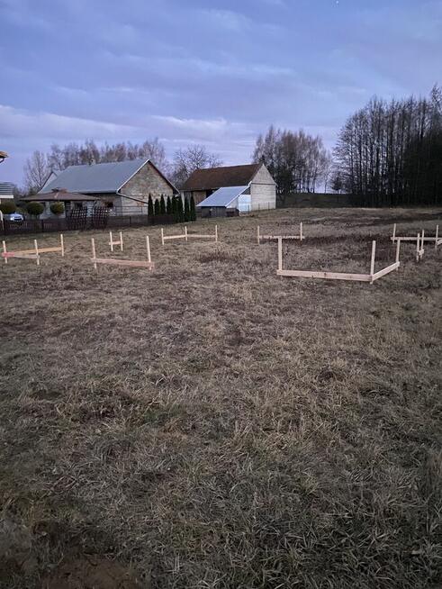 Działka budowlana z mediami + rozpoczęta budowa