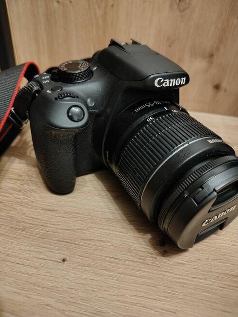 Canon eos 1200 D