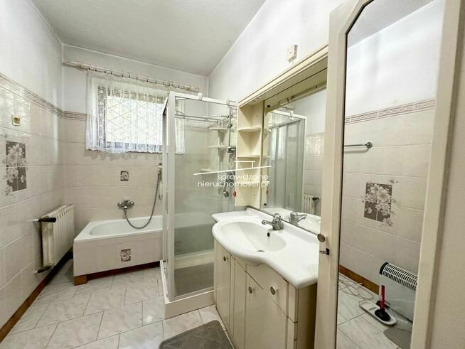 DOM w POWSINIE, Wilanów, Na Biuro, Pensjonat, Siedzibę Firmy