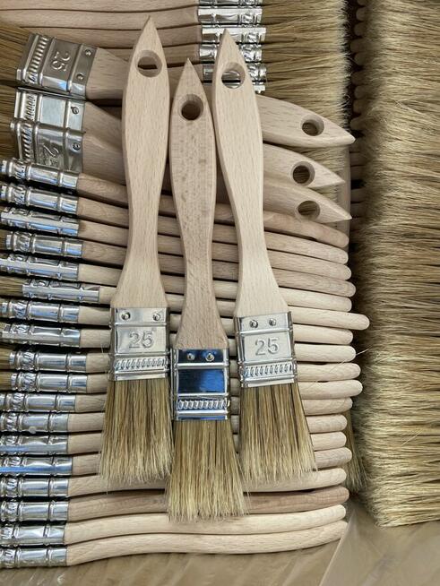 Producent pędzli malarskich zaprasza do współpracy zakupowej