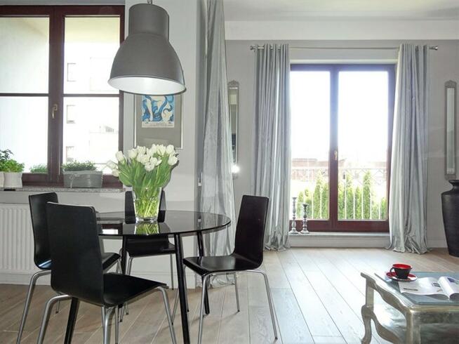 Tylna 6, Śródmieście, 2 pokoje z balkonem i mp.