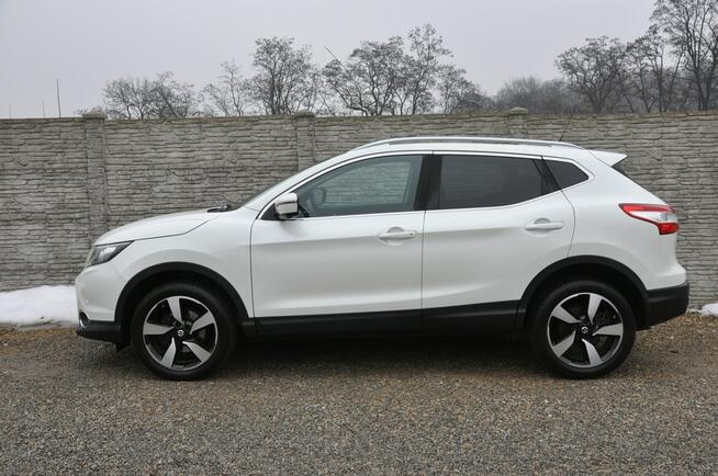 Nissan Qashqai 1.6T 160KM LED Kamera 360 Navi Panorama Asystenci Czujniki