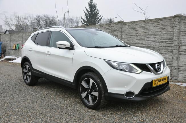 Nissan Qashqai 1.6T 160KM LED Kamera 360 Navi Panorama Asystenci Czujniki