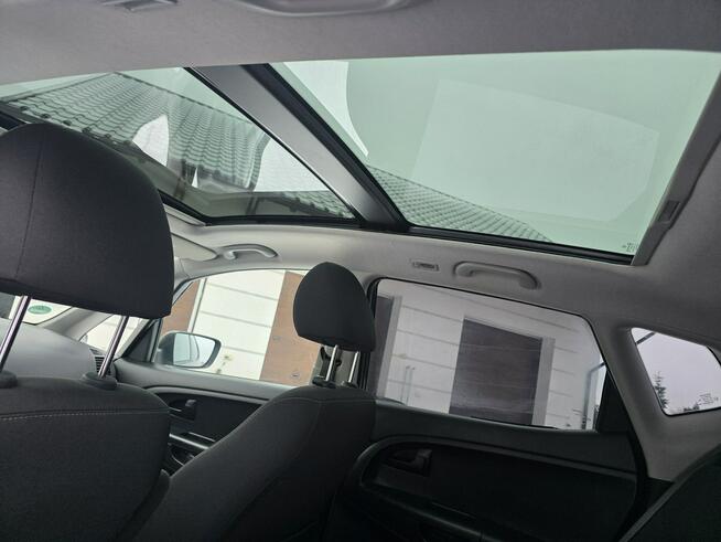 Kia Venga 1.4 90PS Benzyna Klimatronic GrzaneFotele PanoramaDach Gwarancja