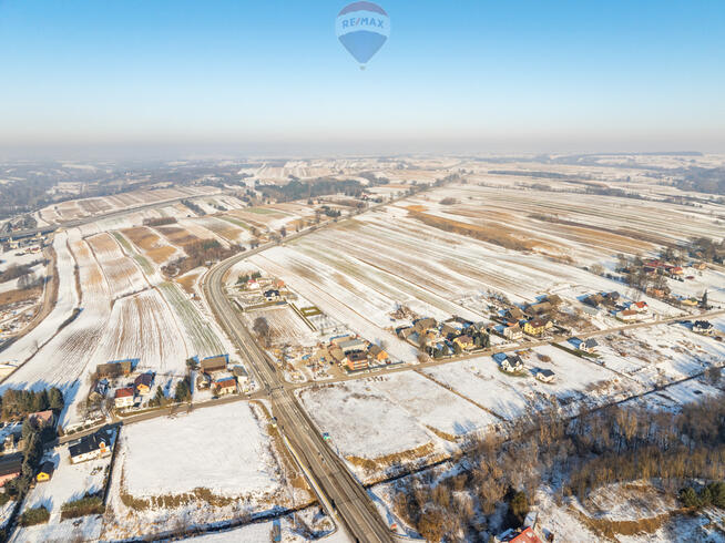 Działka usługowa z wz przy S7