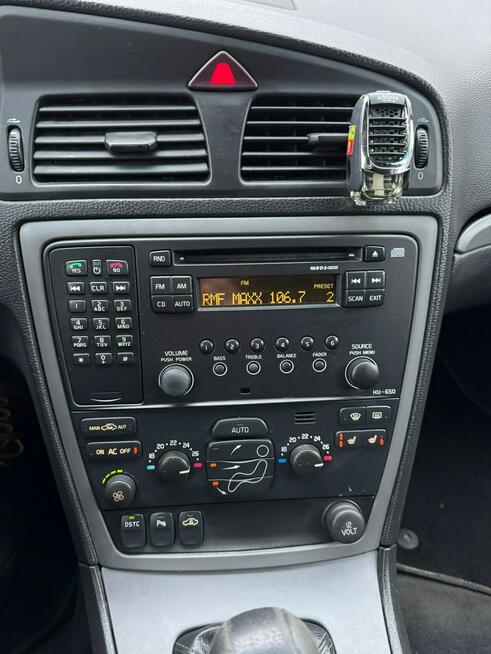 Volvo V70 z niezawodnym silnikiem 2,4D 163KM