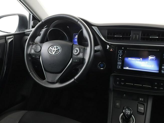 Toyota Auris lift navi kamera panorama hak tempomat