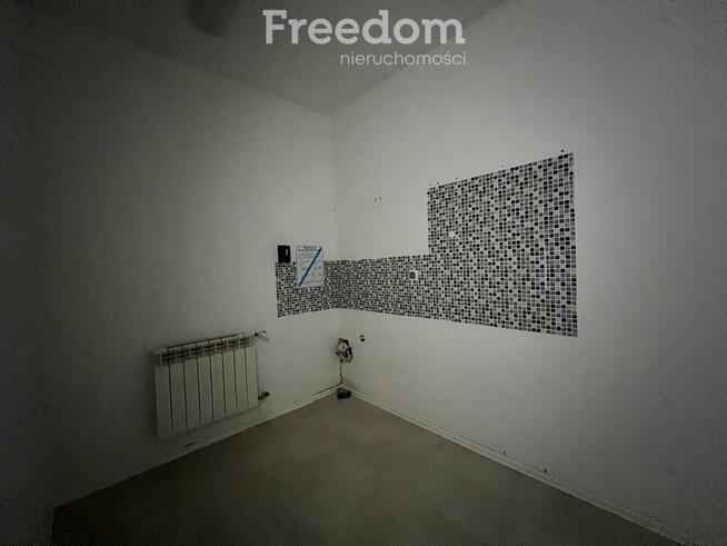 Przestronny lokal usługowy w centrum miasta