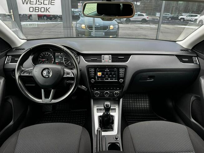 Škoda Octavia 2kpl.kół Grzany fotel Climatronic Czujniki Tempomat Navi Hak GWARANCJA