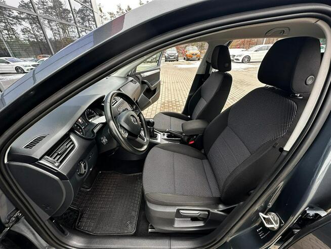 Škoda Octavia 2kpl.kół Grzany fotel Climatronic Czujniki Tempomat Navi Hak GWARANCJA