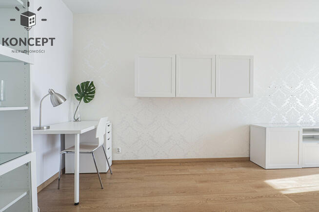 Rozkładowe 2 pok. mieszkanie | Komórka i Parking 2w1