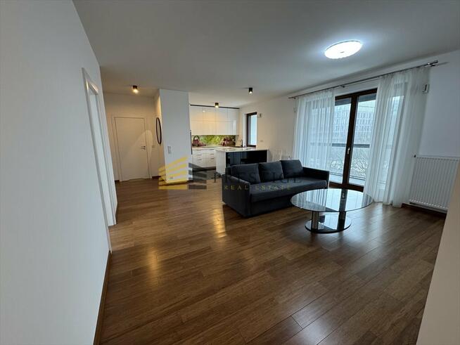 Mieszkanie czteropokojowe na wynajem