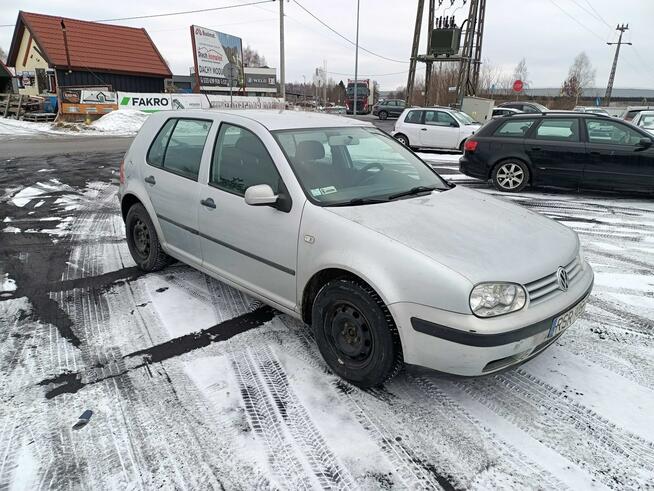 Volkswagen Golf 1.6 00r