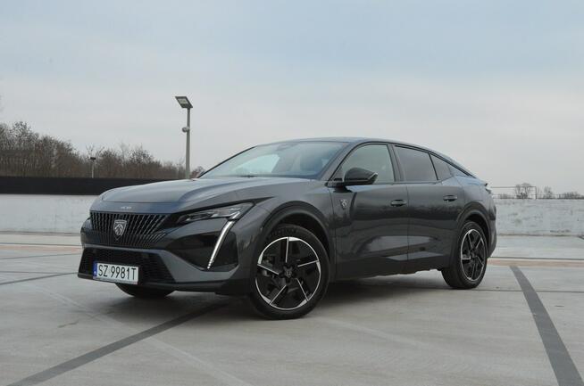 Peugeot 408 224 KM GT aut. Hybrid / Full LED/ Alkantara/ Grzania/ Navi/ Kamera