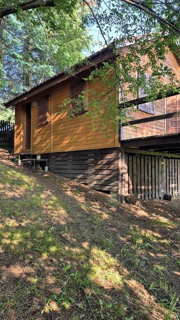 Domek letniskowy na działce budowlanej